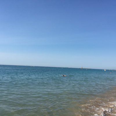 Zubizarretabcn1's profile picture. Sindicalista!!Baix llobregat (Dinamarca del Sur)Abogado laboralista!No me gustan fronteras ni las banderas!!Nacionalismo es racismo!!Worldwide citizen!!