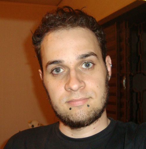 leoporks's profile picture. 
