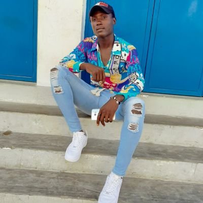 Khalif07835081's profile picture. offblack💂‍♂️