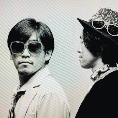 WaikikiRecord/ELEKIBASS Our favorites are The Kinks, NRBQ, Os Mutantes, Kevin Ayers, Of montreal...etc. Fabulous pop melody