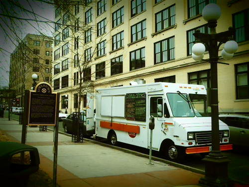 Simplysteves's profile picture. Simply Steve's Mobile Food Truck serves street food people what they want to eat in St. Paul and Minneapolis!