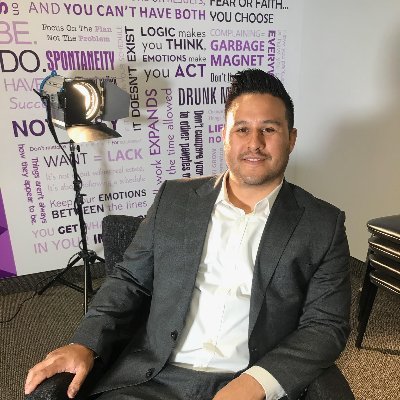 LoiaconoGroup's profile picture. Realtor Lido Realty Inc. CA # 01759015
Realtor United Real Estate TX # 0751810
Real Estate Investor
Airbnb Host
Poker player
Girldad