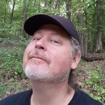 RobertC66864022's profile picture. Sfx Dad...Making monsters with monsters..