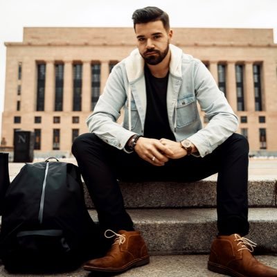 RobbedPhotos's profile picture. 