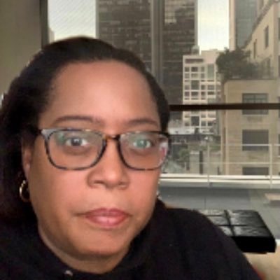 Aspiring doc, global health equity advocate, community dev experience. Sui generis. New York lens. #WellnessWed #MovewithHeart #BrainMatters