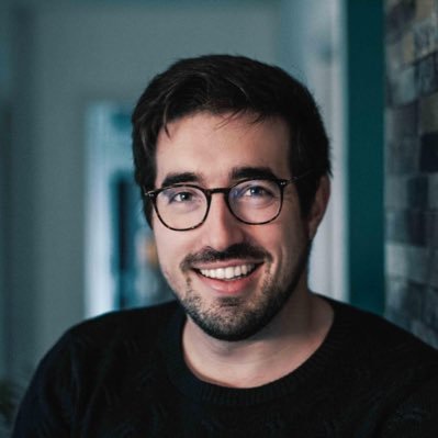 romain_nador's profile picture. Interests: #society #economy #earth #travels #natation #musique