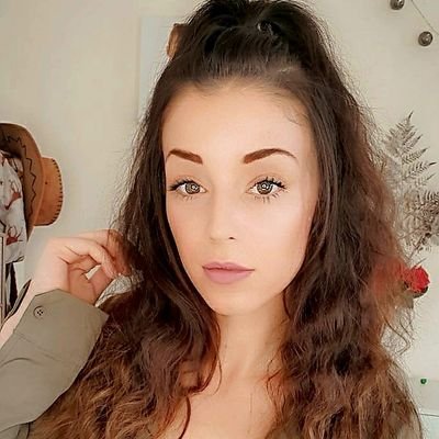 Jade_Williams18's profile picture. 