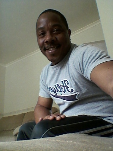 Lovin life... everyting jus cool... jah will provide..seen
