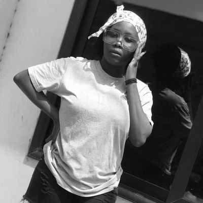 Lilmisssilly20's profile picture. 