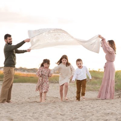 Parenting and Lifestyle Influencer - Mom to three. Fairfield County Connecticut