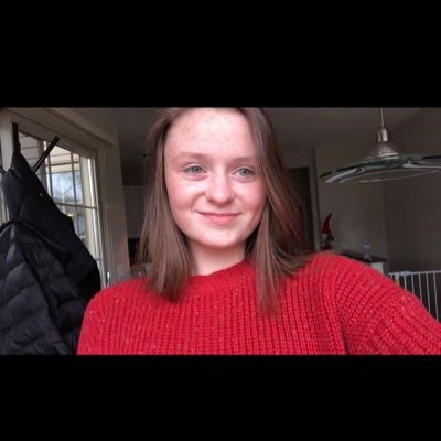 meg_iz_awsesome's profile picture. 