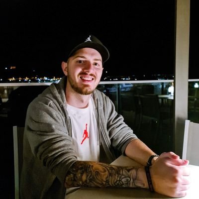 EamonnAtherton's profile picture. Currently studying Linux && Cybersecurity. Getting there 💻☁️  - 👍 EMINEM, MR Robot, Pizza and Dogs.
Fundraiser - Hospital Gamers