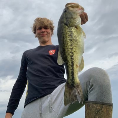 love fishing, love baseball and football |weight 190| height 6-0 |school, Central Hardin | class of 2024|