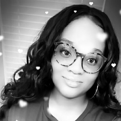 Houston📍|High School Grad 2019 🎓|
CollegeStudent| Virgo ♍️| love my family & friends| i love to sing and doing makeup| believe in yourself