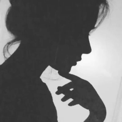 acutecatt's profile picture. 群不更新。