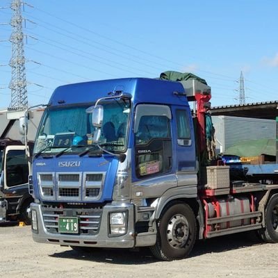 仙台発運び屋の取り締まりと交通情報のアカウントです。
日常のことと交通情報、取締り情報を分けるために令和元年からは、交通情報、取締り情報はこちらで発信しますので宜しくお願いします。
こちらのアカウントはコメントやDMをあまり見ないのでご了承下さい。
RT、転送は自己責任でお願いします。