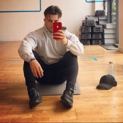 itsTPlays's profile picture. Just one of the Boys🪖 | UK 🇬🇧 | #Spireites ⚽️