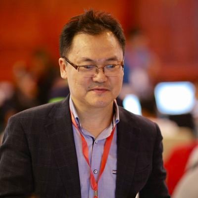 JoSungmin5's profile picture. 인터넷뉴스 'THEINDIGO'
출판사 '더봄앤미디어' 운영