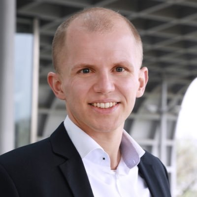 #fibreguy #fibrerevolution #glasfaserpromoter #peopleperson #pragmatiker #querdenker #teamplayer #fragensteller #aufdenpunktbringer #lösungsfinder