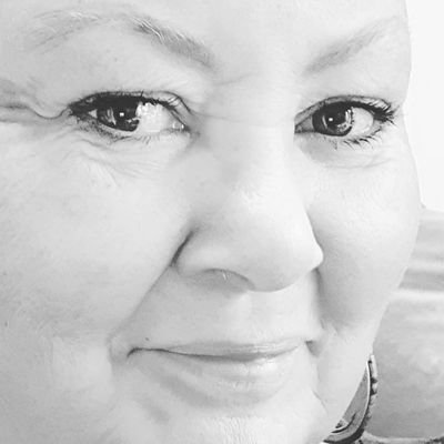 Founder of The Women's Room & @thedeecartwrightpage-Facebook
The Club: private women's group