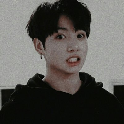 She/her. Turn on my notifications 🔔| RT and LIKES all of my tweets to gain 300+days (be active to gain ) old @gainzmutuals +(38k) Ari & BTS ♡ | fan account