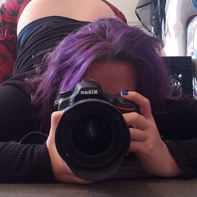 shutterpandaxo's profile picture. Multi-published Female photographer in 615/TN.
Liberal AF. 🏳️‍🌈🏳️‍⚧️🇺🇦
FREE shoots for VOTERS!