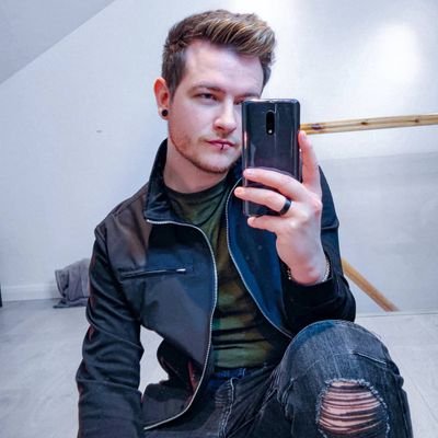 Statika_'s profile picture. lover of travel, whiskey and all things nerdy🎮
Brand ambassador for Teeling Whiskey 🥃