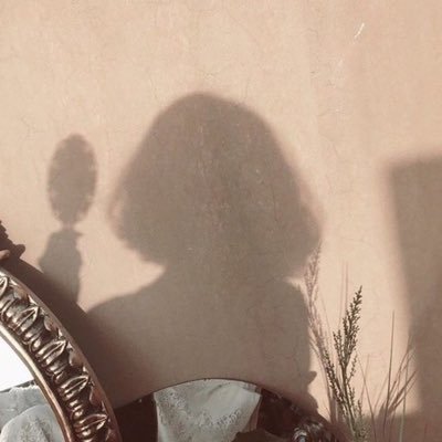 r8nll's profile picture. استغفرالله العظيِم وآتوب اليِه ❤️ .