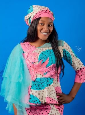 lami_nuri's profile picture. unique ,simple ,eloquent and trustworthy😇