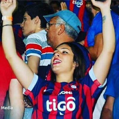 ♡Mia Leryn☆
☆Gianna Agustina♡

                                                             EN EXTINCIÓN💡