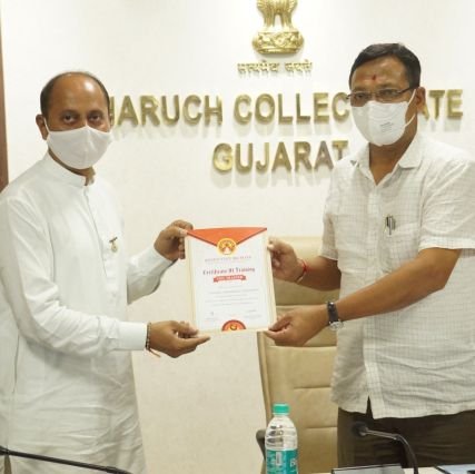 %% fire fighter at GNFC @/@
%% Spiritual student and speaker from prajapita Brahma kumaris @/@
%% Yog trainer from Gujarat Rajya Yoga Board @/@
RajYogi.