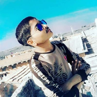 DasuThakor2's profile picture. y