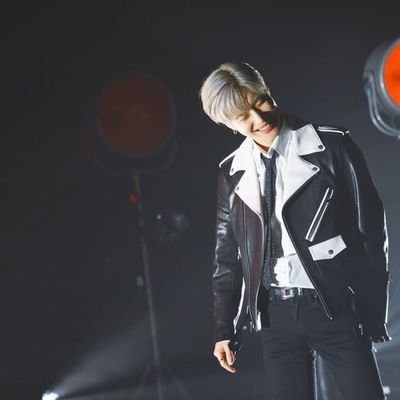 xosyut's profile picture. 