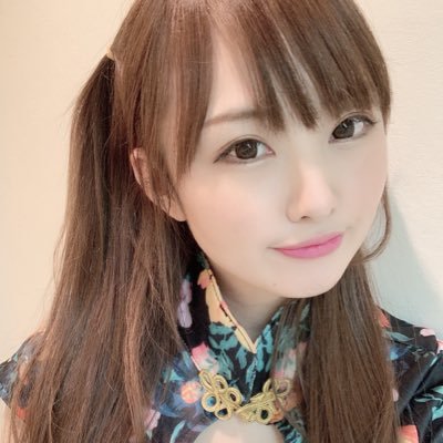 木崎 ゆう on Twitter: "今日は同期の足立ＰとPEACEさんにダブルguestでした♡二人でチャイナコス♪沢山会いに来て下さってありがとうございました＼(^o^)／差し入れもめっちゃ喜んでます♡私(。・ω・｡) https://t.co/hEWeZmLJBu"