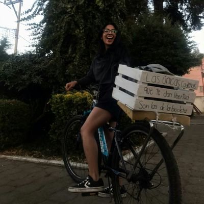Estudiante de CP y AP: Políticas públicas en @UAEM_MX | #SociedadesPacíficas, Justas e inclusivas | #PrevenciónDelDelito |
Co-fundadora de @Abejas_uaemex ✨