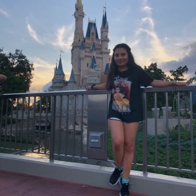 AnniePau22's profile picture. •Make everyday your best day• snap:anipau_22