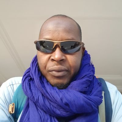 Humanitarian; Political activist and socio-political analyst in the Sahel area for international media.