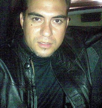 simanacoa's profile picture. Licenciado en administración. Nunca soplará viento a favor para aquél que no sabe hacia donde va.