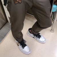 愛鞋襪 (@loveshoe11) 's Twitter Profile