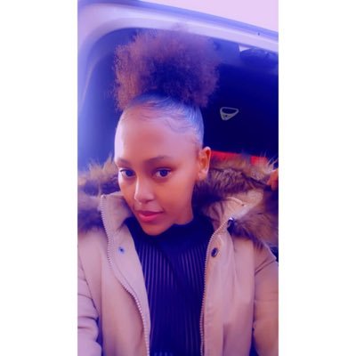 LeboChyna's profile picture. 🥀