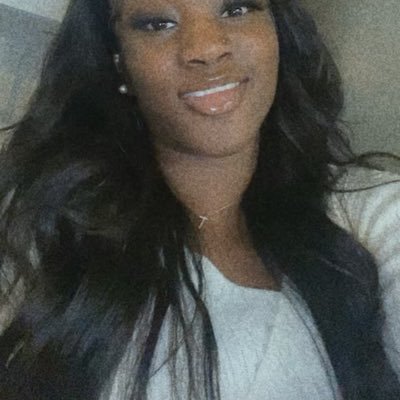 toniiix1's profile picture. 