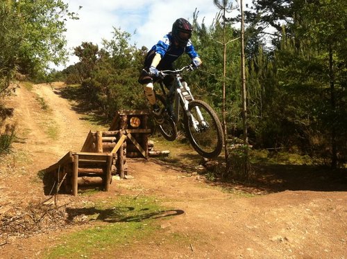 Jezwhite's profile picture. 