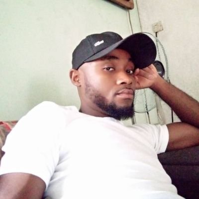 I'm Victor, 36 years, single, I'm humble, loyal, simple, very accommodating, very understanding. relationship/marriage counselor, and sex therapist, writter.