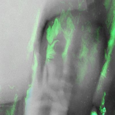 Izzulmm_'s profile picture. 