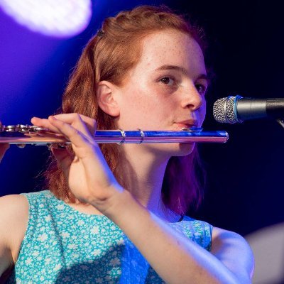 songs | tunes | clog dancing | poetry
new youtube videos every monday 5pm!
part of @AFallingRobin
account for SLT things: @rachelmabbs
pp: @CamGreenwell