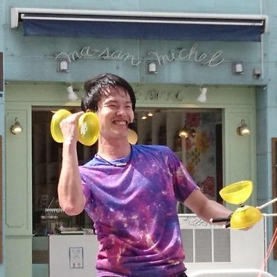 ジャグリングパフォーマー　Jugglerkyo ジャグリング　4ディアボロ　福岡　九州　西日本　毎日練習中！