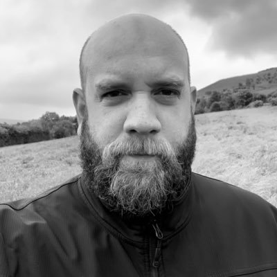 Nature notes from a southerner in the Peak District. Navigating a new sense of place through landscape, prose & photography.