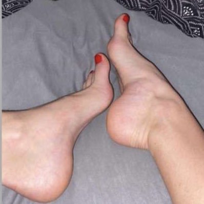 honeyso32's profile picture. Les fétichistes mes dm sont ouverts rien que pour vous 😉 Paiement par paypal