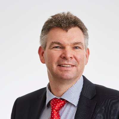 Frustrated sportsman and sports fan who has to work for a living as Interim Deputy Director Innovation Funding at Innovate UK. Views my own etc.