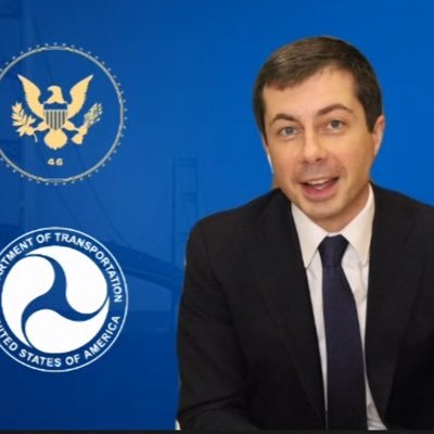 My name’s Megan, I’m a lefty! Pete Buttigieg is a lefty! Lefties Rock! | @USDOT @petebuttigieg | header image: Joshua Lott/AFP/Getty Images